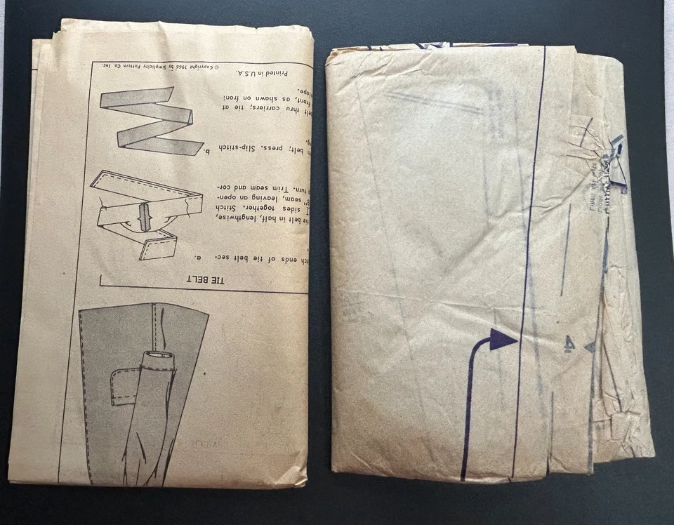 Vintage Simplicity 6756 Men’s Robe Sewing Pattern 1966 Medium 38-40 UNCUT - Image 2 of 4