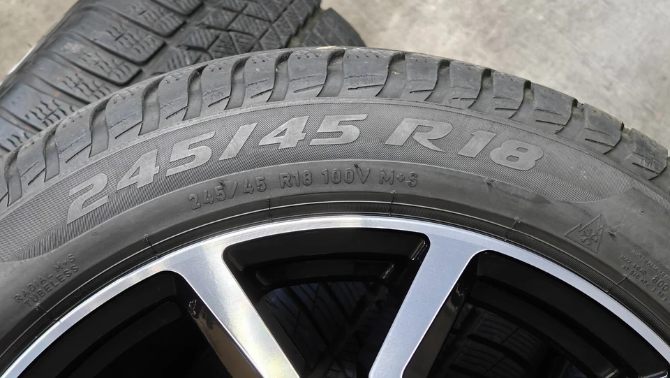 Komplettsatz Winter Mercedes V-Klasse - 8x18; 5x112; ET50/ 245/45 R18  (1974) - Bild 4 von 4