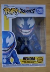 FUNKO POP VENOM CHASE 1218 MARVEL RIVALS - Crease Back Edge
