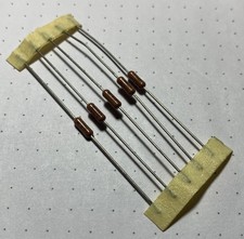 1 M Ohm, 1 , 125 mW Flame Retardant Resistor, Vishay Dale Brand, 5 Each