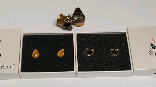 Ear gauges ear plugs tunnels 3 pairs heart snakes serpents dragon teardrops