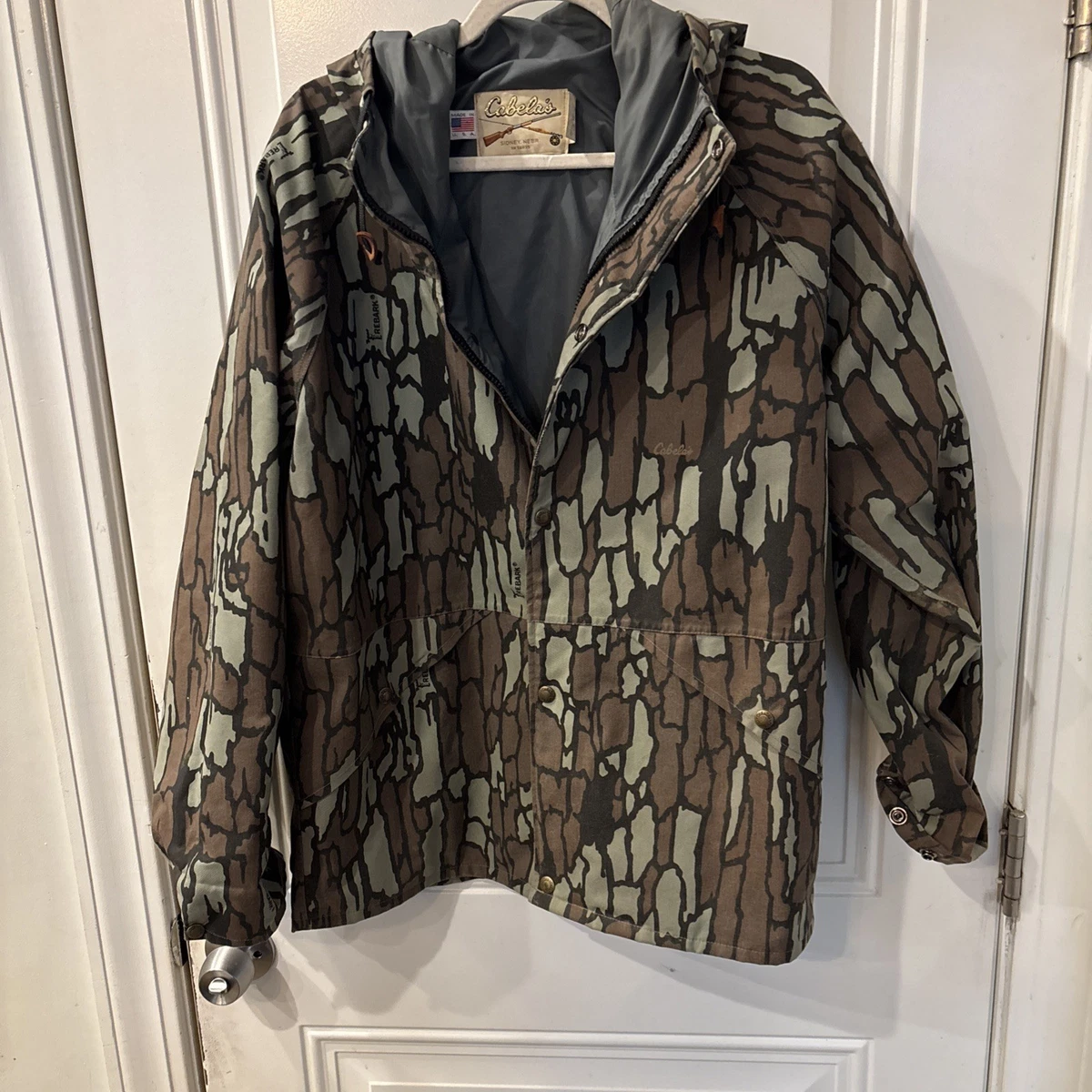 ４シーズン8人用　耐暴風雨構造　米国ハンター御用達　Cabela's Cabela's Waterproof Hunting Coats & Jackets for sale - eBay