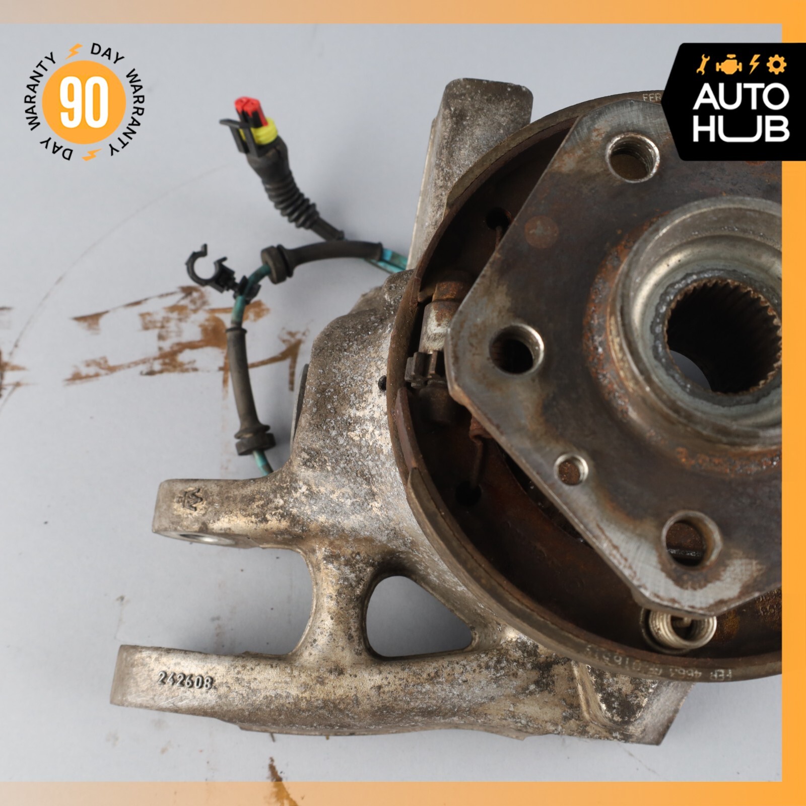 11-19 Maserati Quattroporte S M139 Rear Left Side Spindle Knuckle Hub OEM