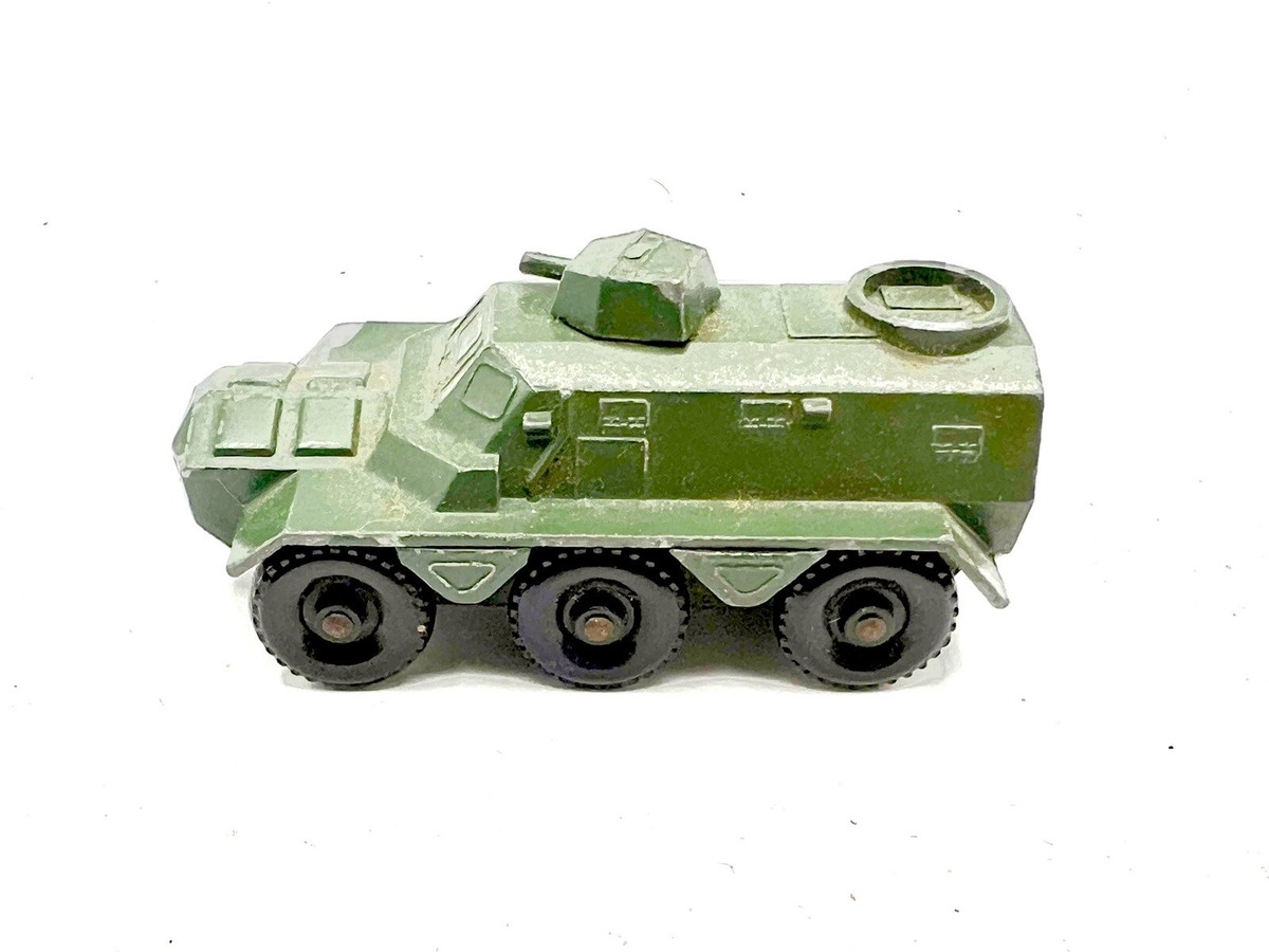 Vintage Lesney Matchbox No.54 'SARACEN PERSONNEL CARRIER