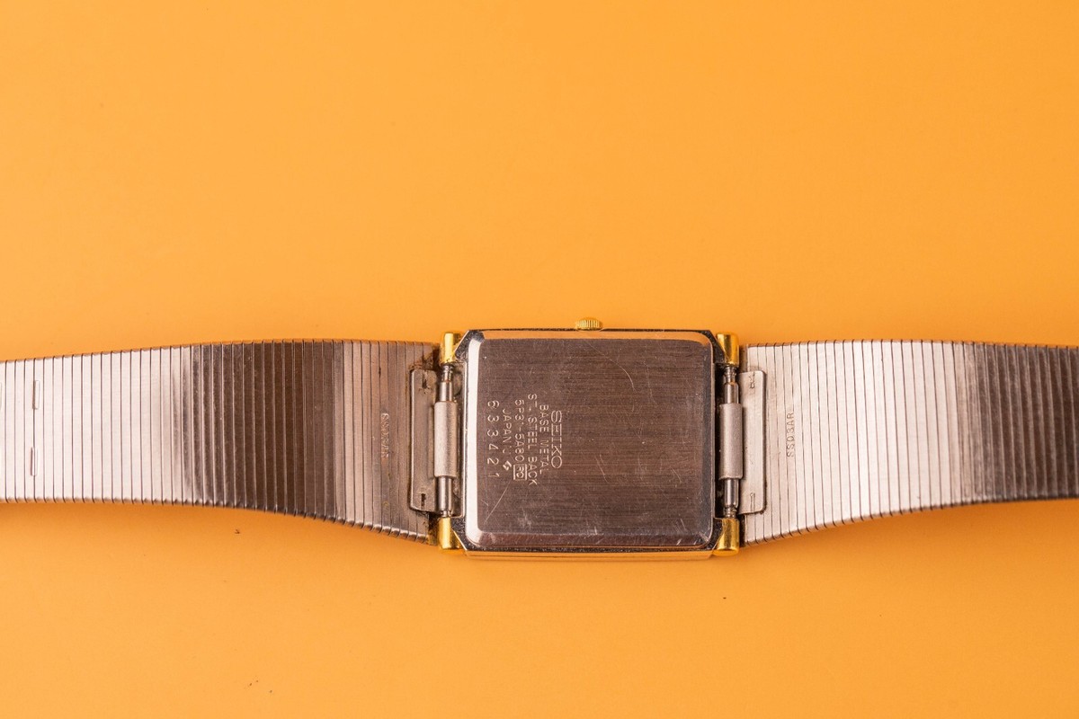 Seiko Re.5P31-5A80 Two Tone 31x24mm Case Mens Quartz Watch | eBay