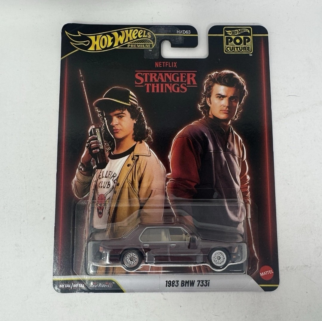 1983  733i 2個セット　ホットウィール　ストレンジャーシングス Hot Wheels Premium 2025 Pop Culture Stranger Things 1983 BMW 733i