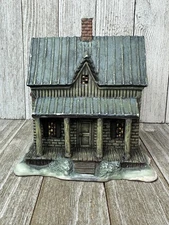 Vintage Lang and Wise 1996 Carriage House Folk Art Villages First Edition