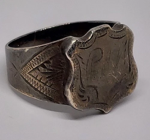 Antique 900 Coin silver shield Signet Ring engraved etched Victorian size 8.5