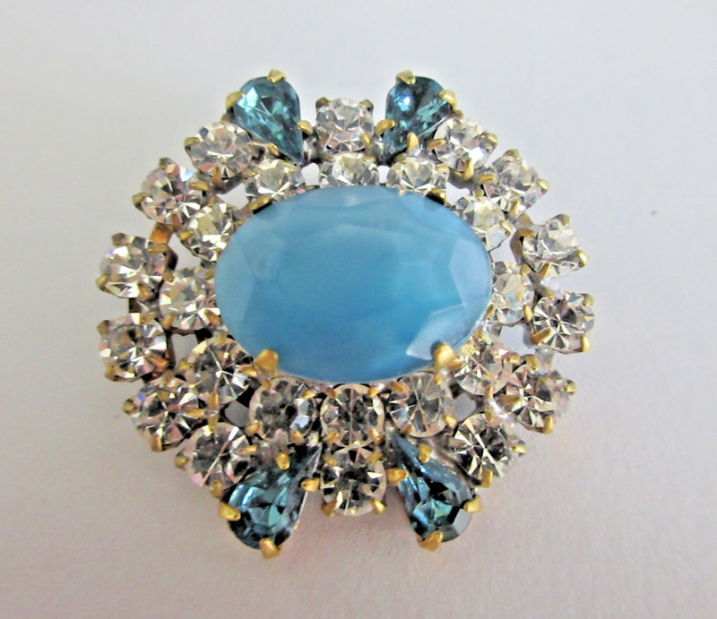 Stunning Czech Vintage Style Glass Rhinestone Button     Crystal Clear w/c Blue