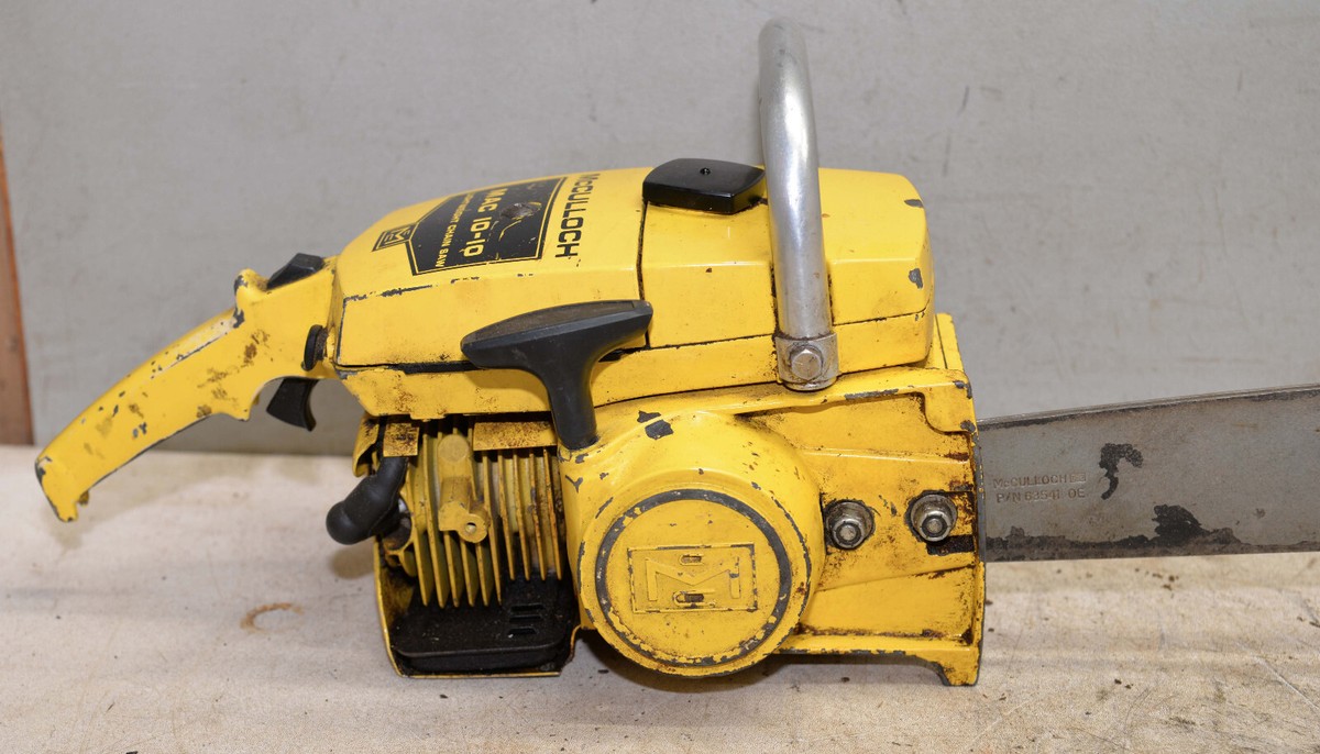McCulloch Mac 10-10 professional collectible vintage logging