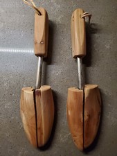 CEDAR WOOD SHOE TREE Form Keeper Stretcher Form Rochester Shoe Tree Co. 1 pair