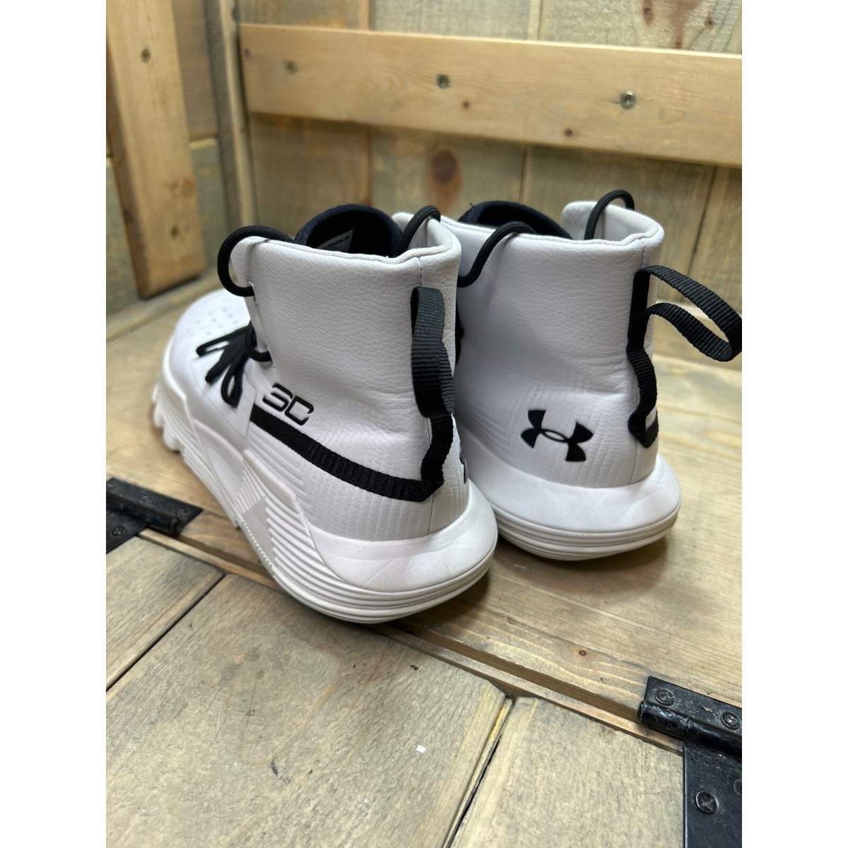 US8 Under Armour SC 3Zer0 2 'White Black' 3020613-103 EU41 US8 Under Armour SC 3Zer0 2 'White Black' 3020613-103 EU41