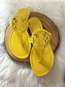 limone tory burch sandals