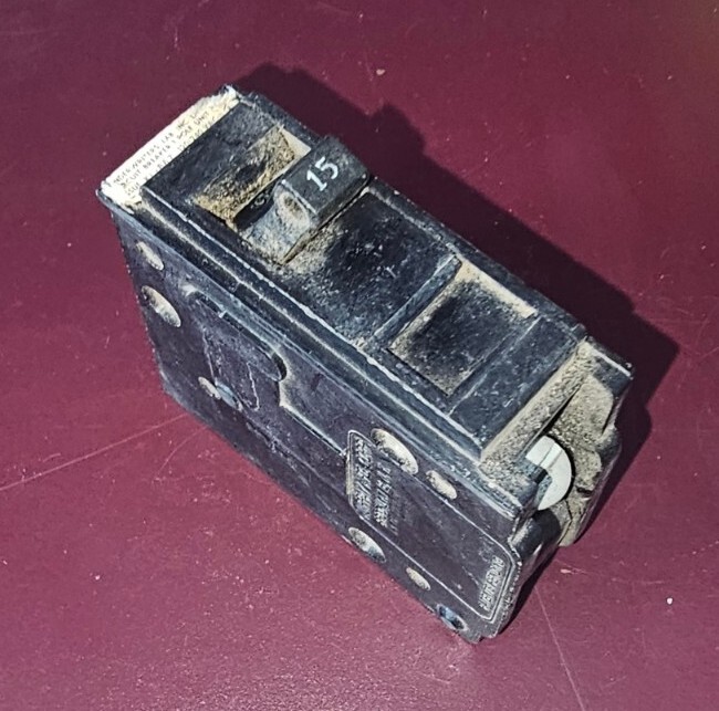 Murray MP115, 15 Amp, 120 Volt, 1 Pole, Plug In, Circuit Breaker - Used ...