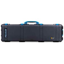Black Pelican 1750 case with foam. Comes with blue handles  latches.