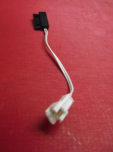 Amerikanische Kühl-Gefrierkombination Samsung RSA1WTMH GEFRIERSCHRANK SCHARNIER ABDECKUNG REED SENSOR