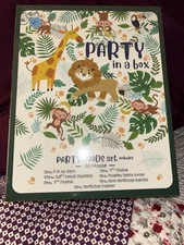 Party In A Box 43 Piece Birthday Party Goods Set ANIMAL THEME Factory Sealed!