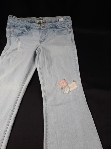 Womens LEI Ashley Trouble Patched Distressed Flare Jeans Size 13 Millennial Y2K - 第 2/12 張圖片