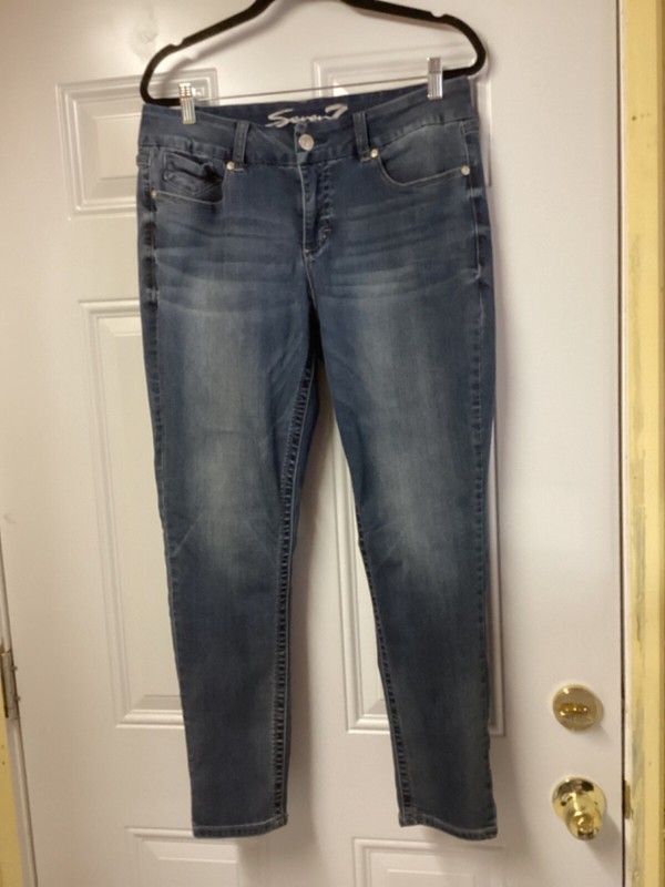 Seven Jeans 16 Skinny Straight Tummyless