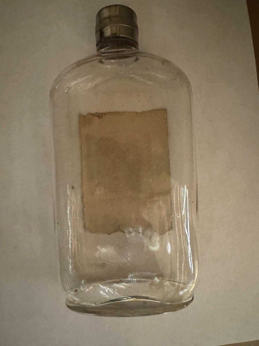 RARE c1880 - 1906 STAG WHISKEY E. EISING & CO. NY Glass Bottle Pre
