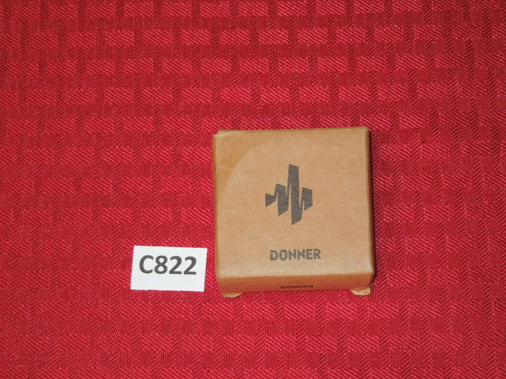 Donner Celluloid Guitar Picks with Case - Pack of 16 708302999373