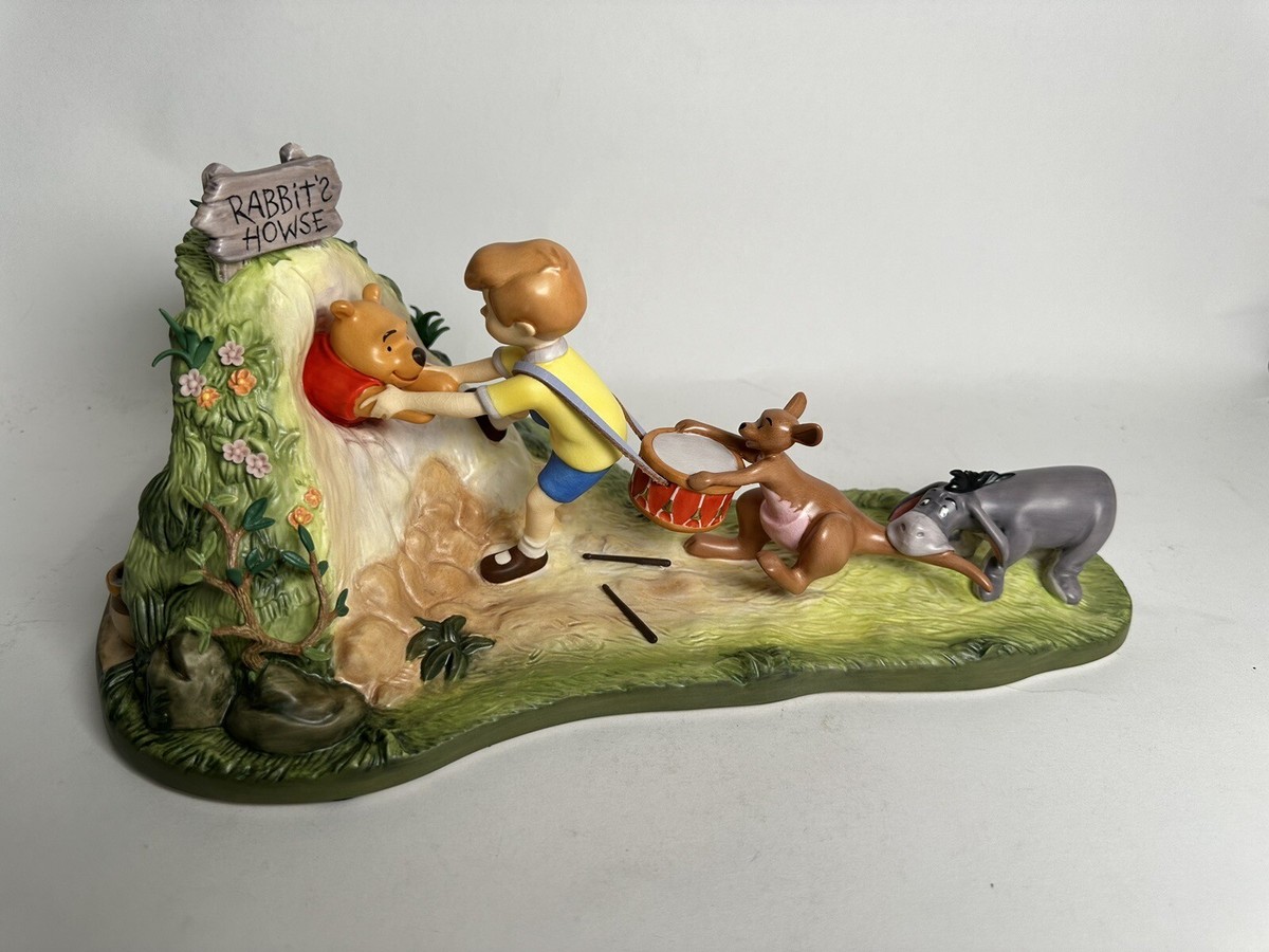 WDCC Disney Winnie The Pooh Hooray for Pooh Will Soon Be Free w 