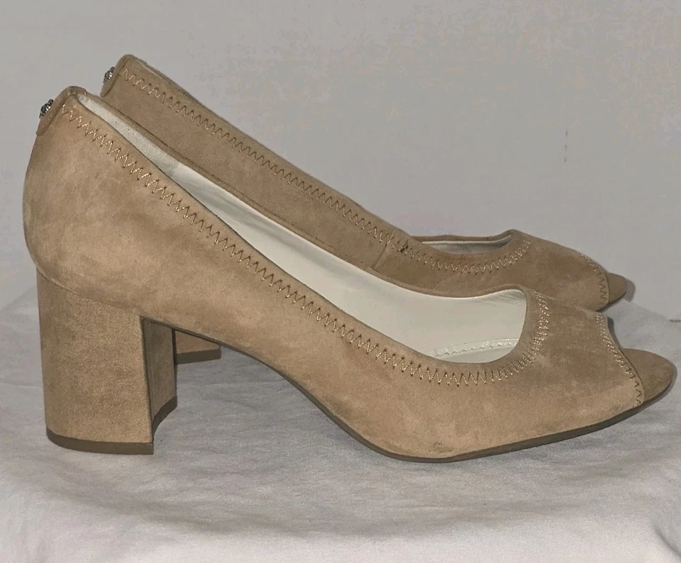 Anne Klein женщин Meredith желтовато-коричневый заглянуть носок замши насос 2,5» каблуки туфли размер 9,5 - Изображение 4 из 4