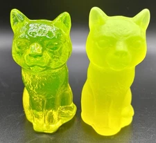 Vaseline Topaz Glass Set Of 2 Czech Cat Figurines Glow Bright Glossy And Satin