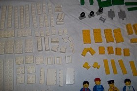 Lego 4561 Railway Express with Transformer and Speed Regulato