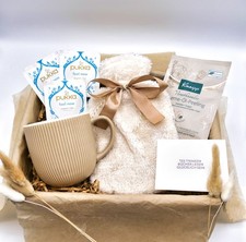 Geburtstag Wellness Geschenkset Frau Muttertag – Tee Set mit Tasse, Wärmflasche