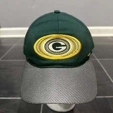 Vintage NFL Green Bay Packers Game Day Football Cap Hat Adjustable Silver Brim