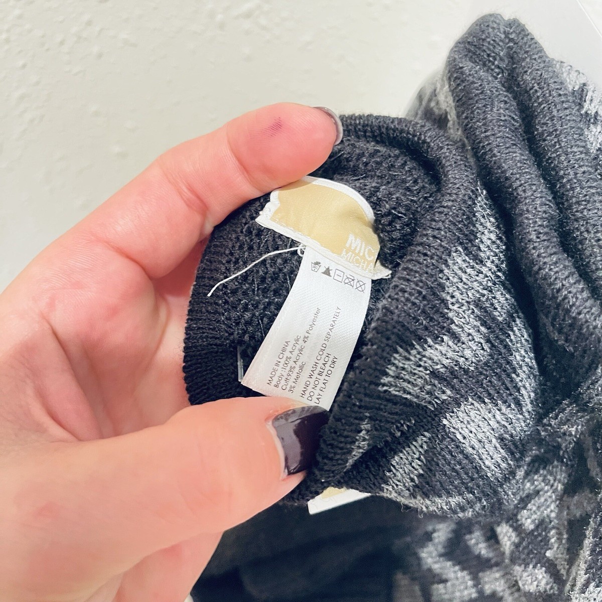 Michael Kors Knit Glove & Beanie Set Gray & Tonal Gray Logo OS NWT Michael Kors MK Logo Knit Beanie, Scarf & Gloves 3-Piece  main image 2