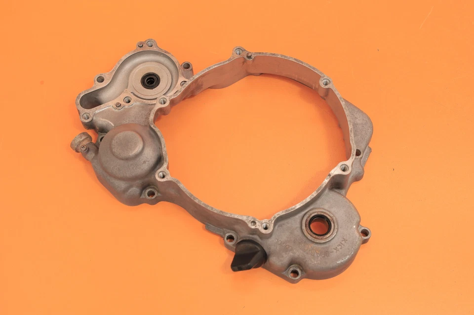 1995 94-99 KX125 KX 125 OEM Inner Intermediate Clutch Cover Water Pump Housing - Image 4 of 4