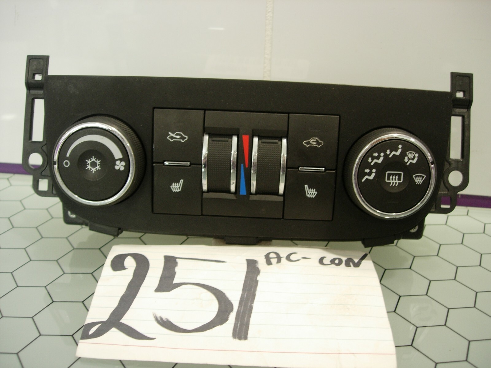 06 07 08 09 10 11 Chevrolet Impala AC and Heater Control Used Stock #251-AC