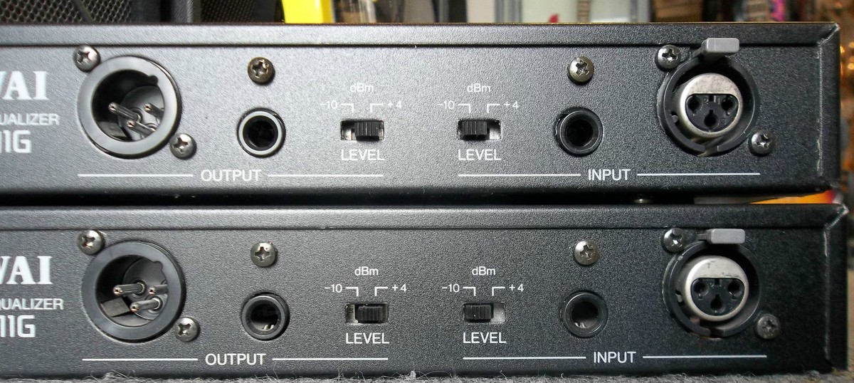 すかいうぉーかーページ Pair Kawai 31 Band Graphic Equalisers Nearly new Little use