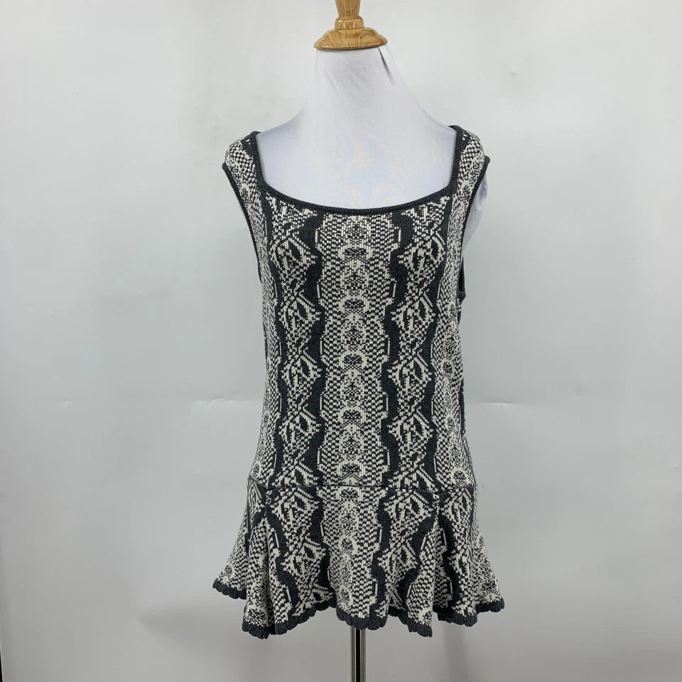 Suéter Top CAbi Peplum Shell para Mujer M Gris Sin Mangas Mezcla de Nailon Cuello Redondo Foto 2 de 4