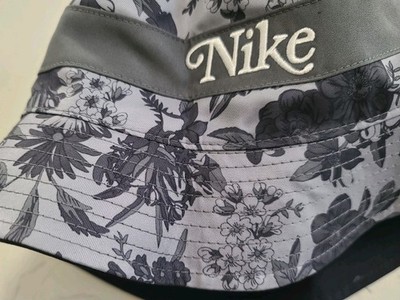 NIKE S/M Adult Unisex Reversible Printed Bucket Hat-Black/Grey