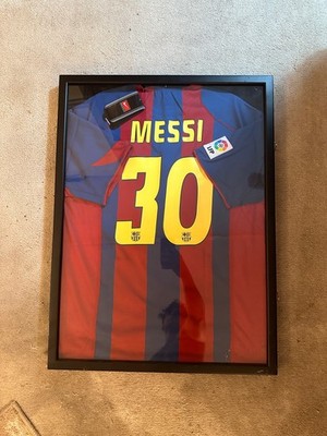 FC Barcelona Lionel Messi Home Jersey Argentina 2004-2005 Nike NWT Framed RARE 