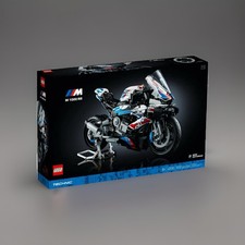 LEGO 42130 BMW M 1000 RR Set Parts List