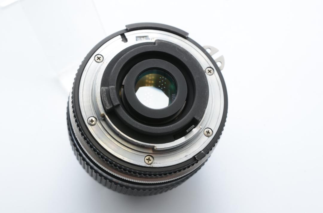 ニコン Nikon AI-S Zoom-NIKKOR 28-50mm F3.5 ニコン Nikon Ai-s Zoom NIKKOR 28-50mm F3.5 – Natural Camera