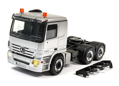 Herpa Mercedes Actros Truck 1:87   Silver LE 800   LKW 1/2006 NOS w/Box VHTF