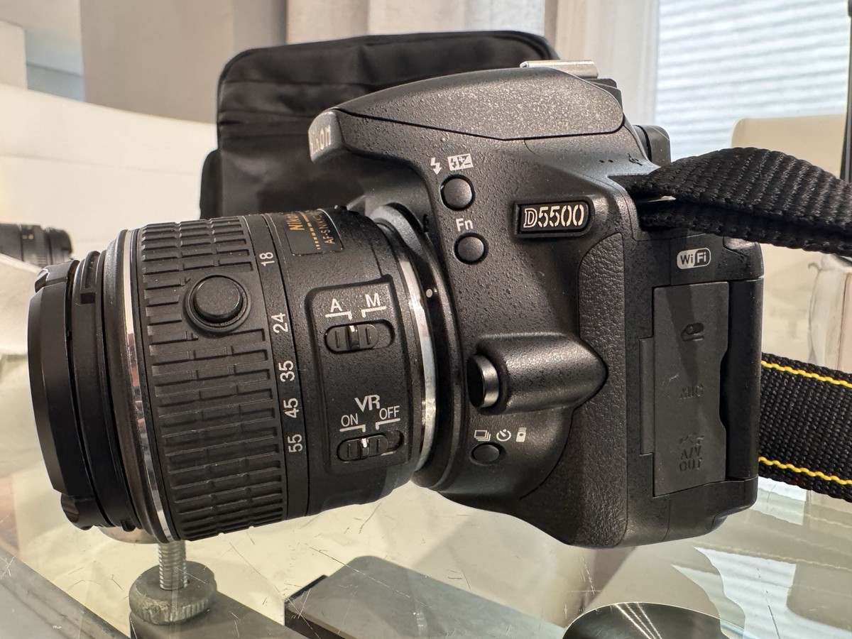 Nikon D5500 18-55mm 55-300mm ダブルズームキット デジタル一眼レフ
