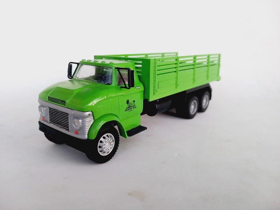 1/50 o scale 3d printed 1965 Ford N600 truck handmade custom kit bash - Image 2 of 4