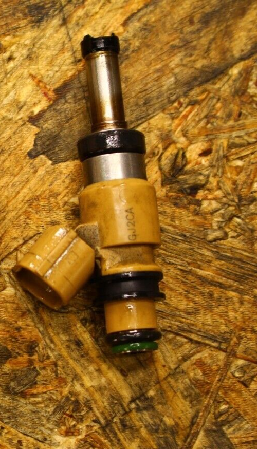 Kawasaki Z900 ABS 2017 2018 2019 2020 2021 2023 fuel injector assy