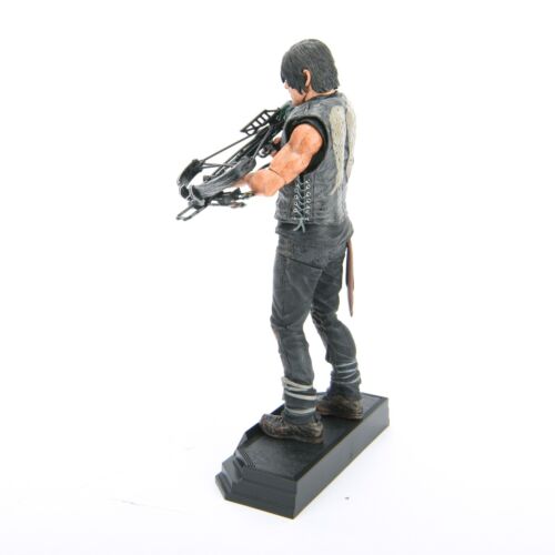 AMC TV Serie The Walking Dead Daryl Dixon mit Armbrust 7" Actionfigur Spielzeug NEU - Bild 11 von 12