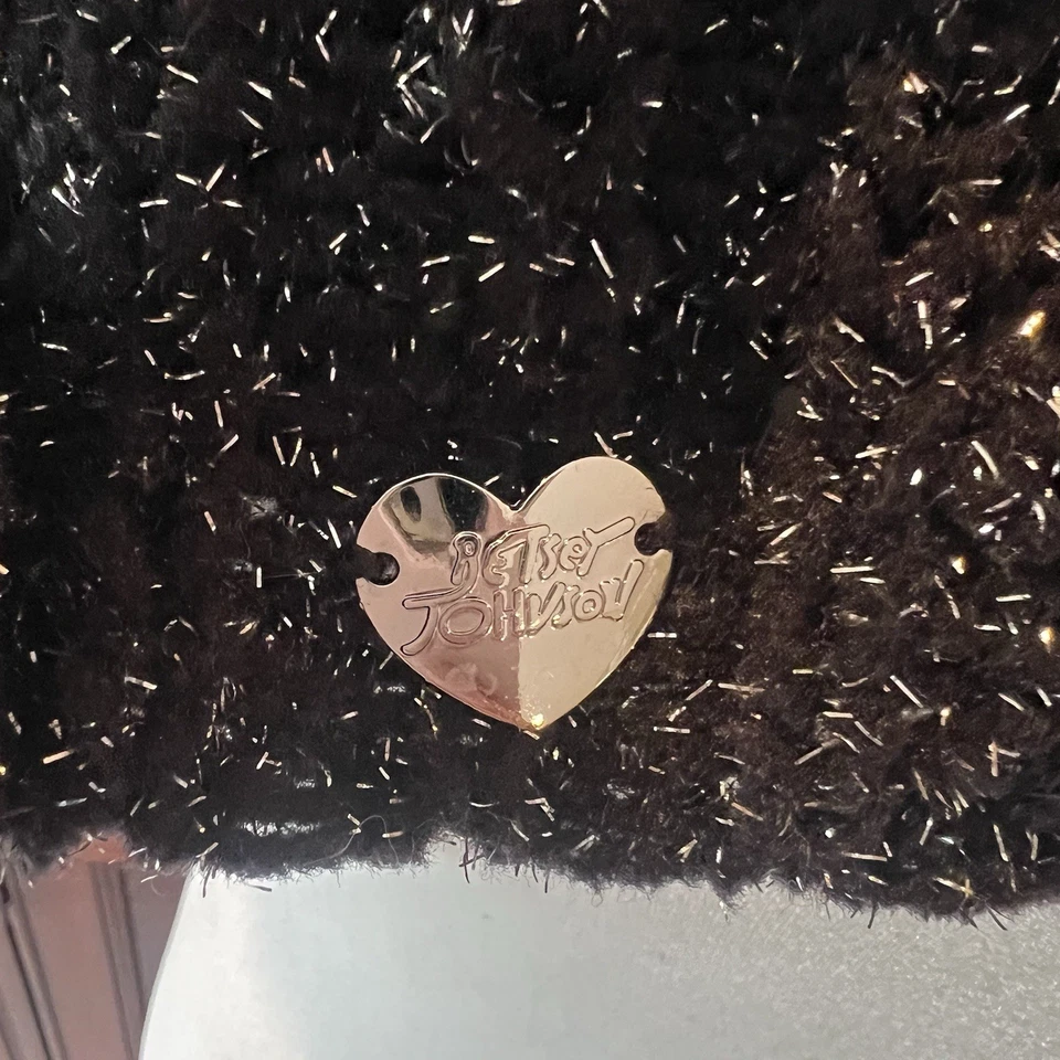 Betsey Johnson Infinity Loop Scarf OneSize Black Knit Metallic Sparkle Neck Warm - Image 3 of 4