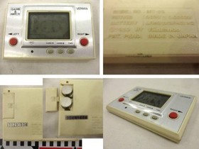 Nintendo Vermin Game Watch 1980 Handheld Electronic Game 9.5cm x 6.3cm x 1.2cm