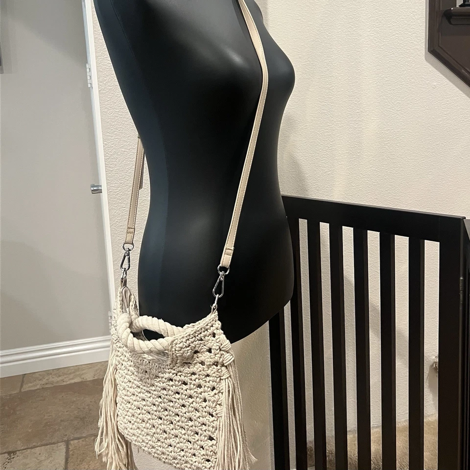 Shoulder Bag Macrame Fringe Boho Cross Body Bag With Strap - Image 2 of 4