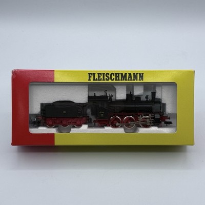 HO FLEISCHMANN 4124 BR 53 DRG Dampflok & Tender   1 B 0384