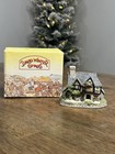 Hogs Head Beer House miniature cottage from the David Winter Cottages Collection